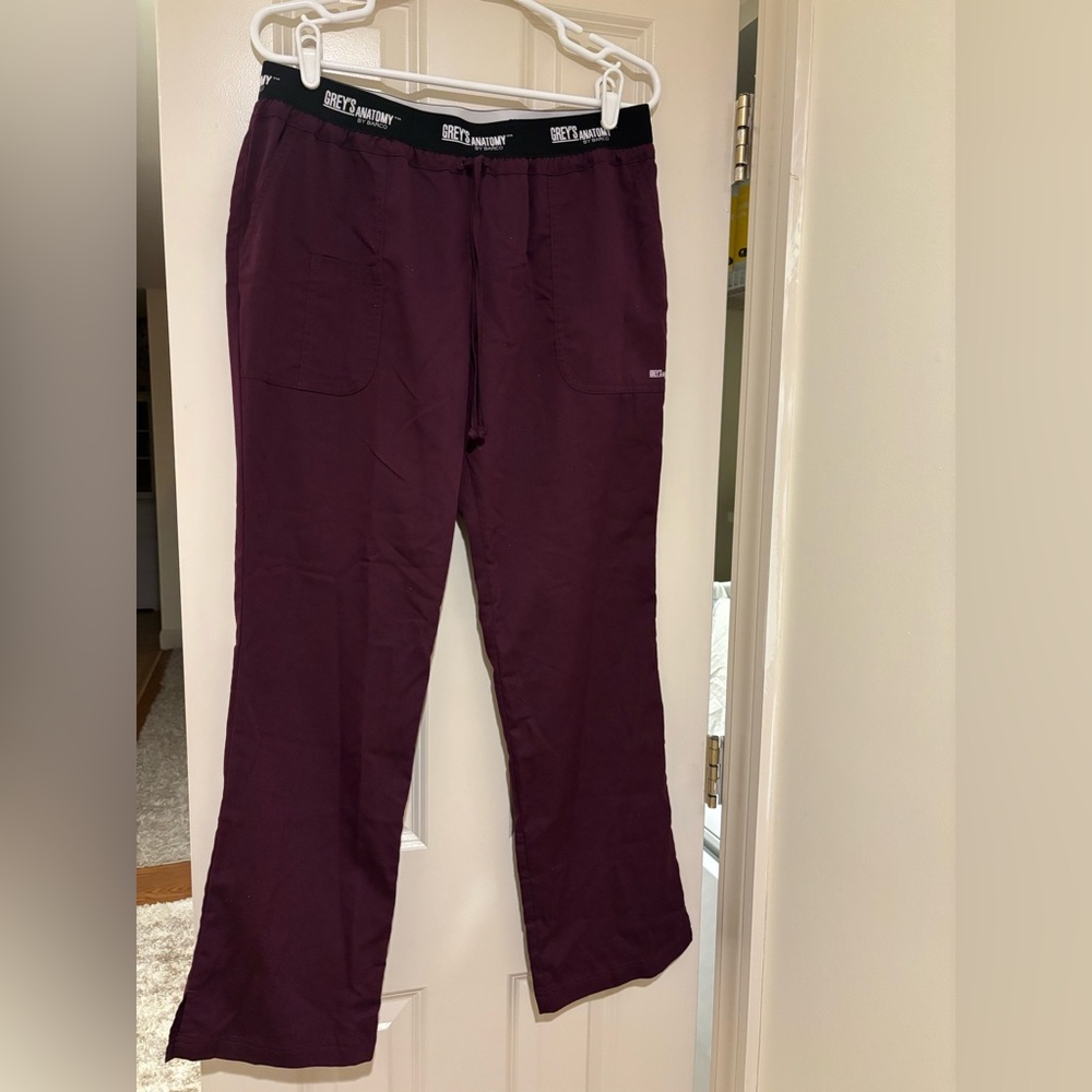 Grey's Anatomy Women's Scrub Pants - Deep Plum